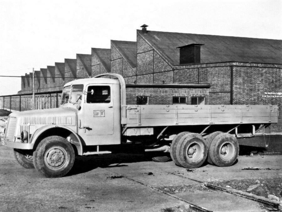  Tatra 6500-111 1942 года  (фото 2 из 8)